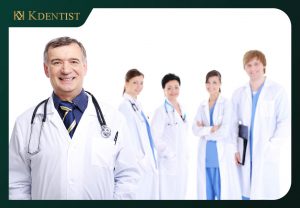 Đội ngũ nhân viên y bác sĩ Đội ngũ nhân viên y bác sĩ